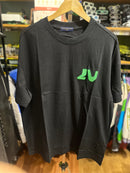 Camiseta Louis Vuitton Preta Logo Verde - Pronta Entrega