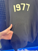 Blusa Moletom Essentials Fear of God 1977 Cinza Escuro  - Pronta Entrega