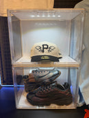 Sneaker Box LED Vitrine para Tenis com Luzes por Voz e Porta Magnética - Pronta Entrega