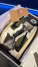 Tênis Nike Air Jordan 1 Retro Low SP Travis Scott "Medium Olive" - Pronta Entrega
