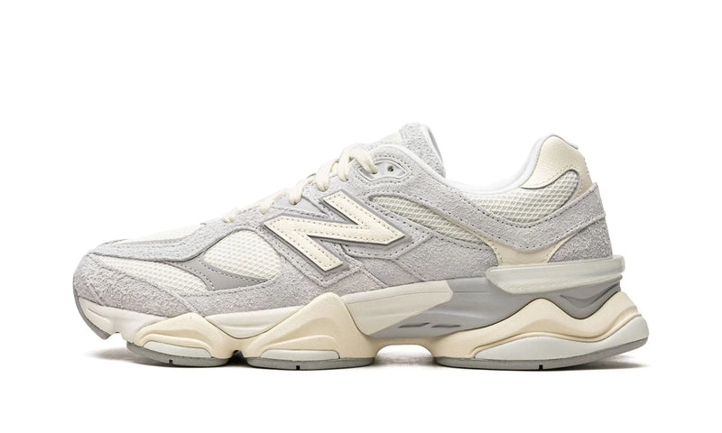 New Balance 9060 'Quartz Grey' Cinza / Creme