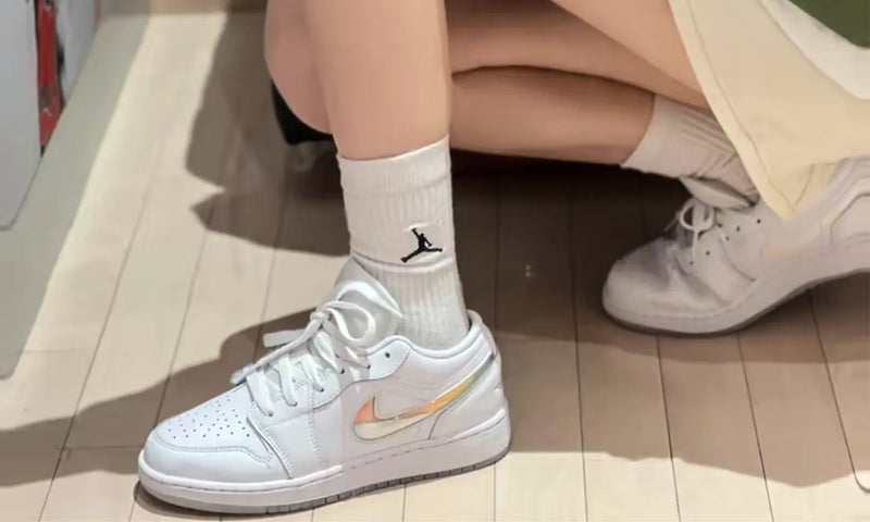 Air Jordan 1 Low SE 'Glitter Swoosh' Branco - Encomenda