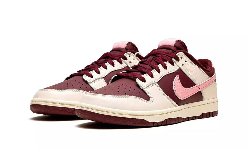 Nike Dunk Low 'Valentine's Day' Bordô / Creme - Encomenda