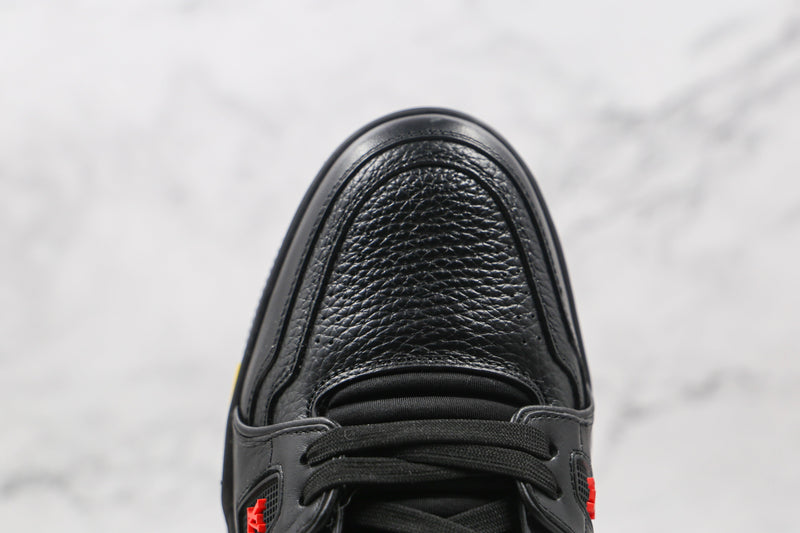 Louis Vuitton Trainer Black Signature - Encomenda