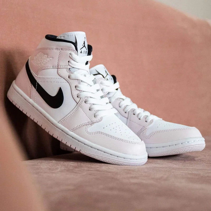 Tênis Air Jordan 1 Mid Feminino "Barely Pink" Rosa - Encomenda
