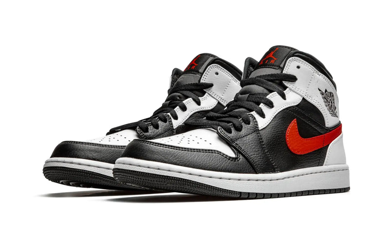 Air Jordan 1 Mid "Chile Red" - Encomenda