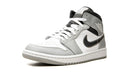 Tênis Air Jordan 1 Mid Feminino "Light Smoke Grey Anthracite" Cinza - Encomenda