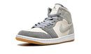 Tênis Air Jordan 1 Mid Masculino "Coconut Milk Particle Grey" Cinza - Encomenda