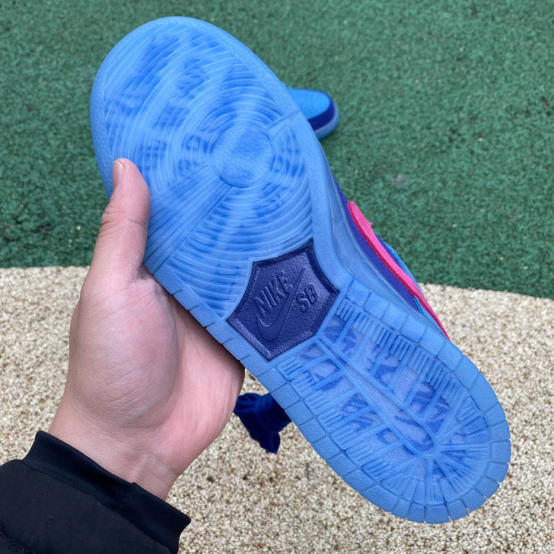 Nike SB Dunk Low Run The Jewels - Encomenda