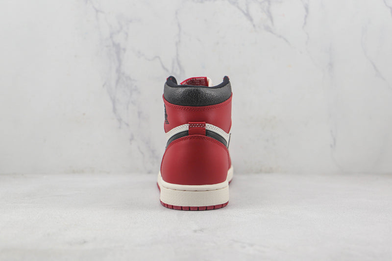 Jordan 1 Retro High Chicago Lost and Found - Encomenda