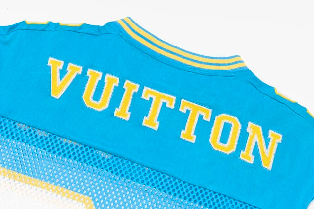 Camiseta Louis Vuitton Sporty with Patch - Encomenda