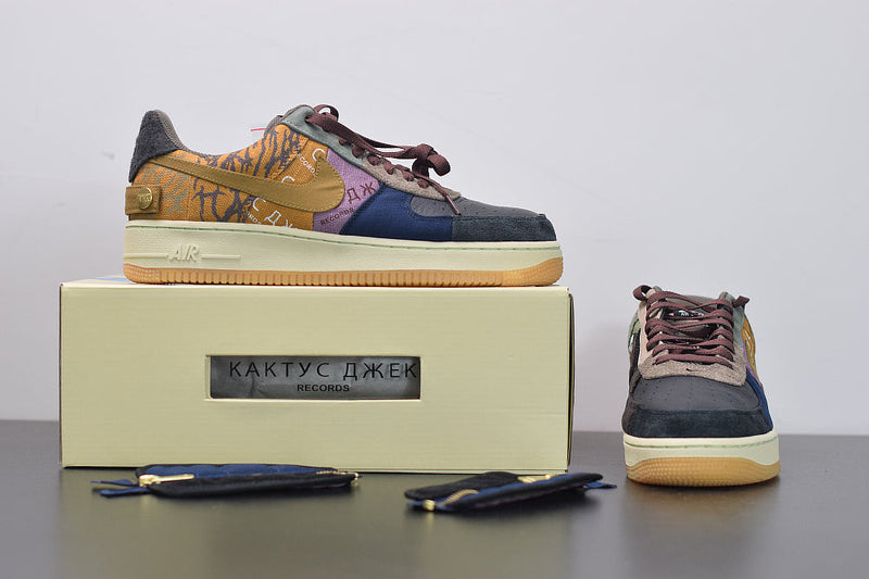 Nike Air Force 1 Low Travis Scott Cactus Jack - Encomenda