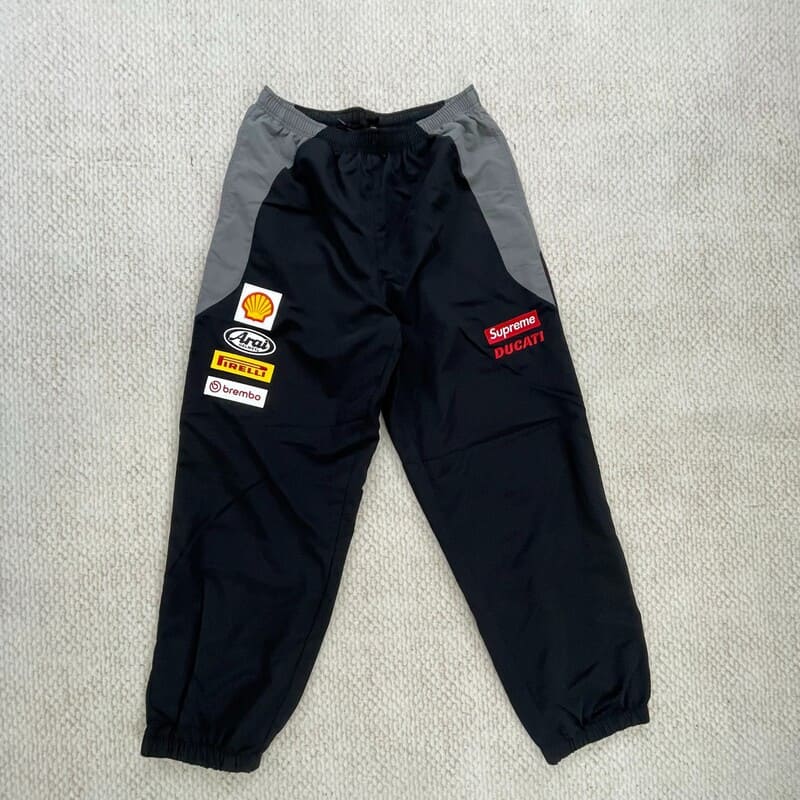 Conjunto Supreme x Ducati - ENCOMENDA