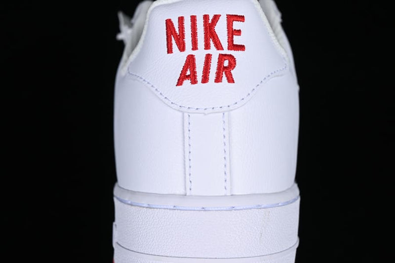 Air Force 1 Low Color of The Month White Red - Encomenda