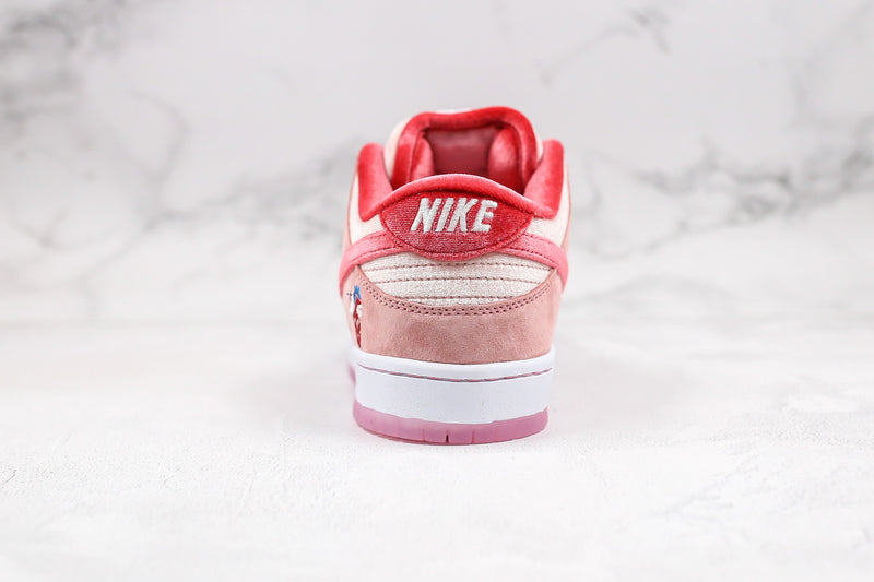 Nike SB Dunk Low Strangelove - Encomenda