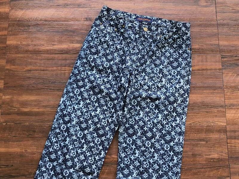 Calça Louis Vuitton Monogram Denim - Encomenda