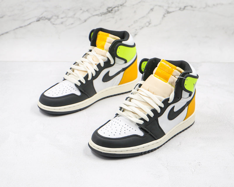 Jordan 1 Retro High White Black Volt University Gold - Encomenda