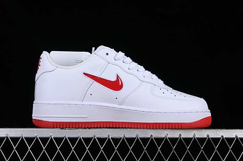 Air Force 1 Low Color of The Month White Red - Encomenda