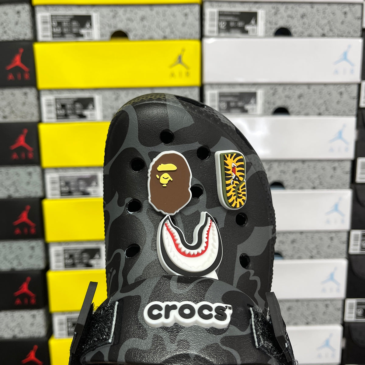 BAPE x Crocs Classic Clog Preto - Encomenda