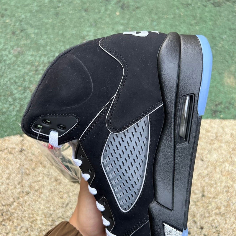 Air Jordan 5 Retro Black Metallic Reimagined - Encomenda