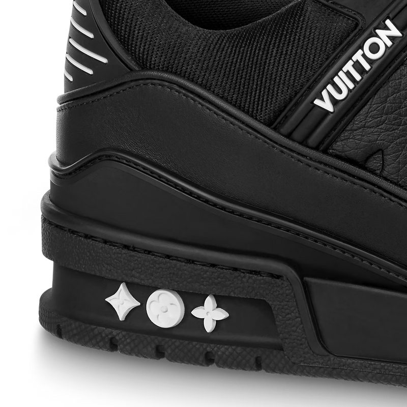 Louis Vuitton Trainer Black Embossed Monogram - Encomenda