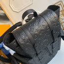 Mochila Louis Vuitton Christopher MM Monogram - Encomenda