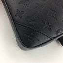 Louis Vuitton Duo Messenger Bag - Encomenda