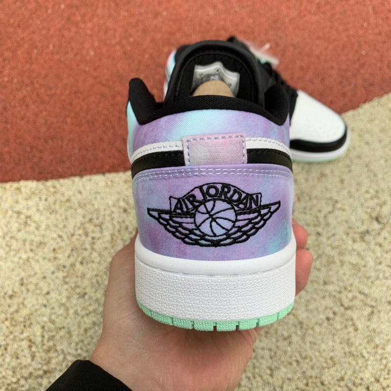 Jordan 1 Low Tie Dye - Encomenda
