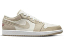 Jordan 1 Low SE Sail Rattan University Red - Encomenda
