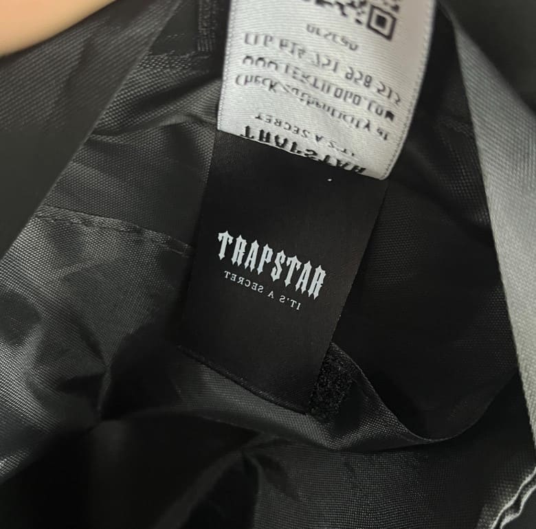 Mochila Trapstar Cobra T Rucksack - Encomenda