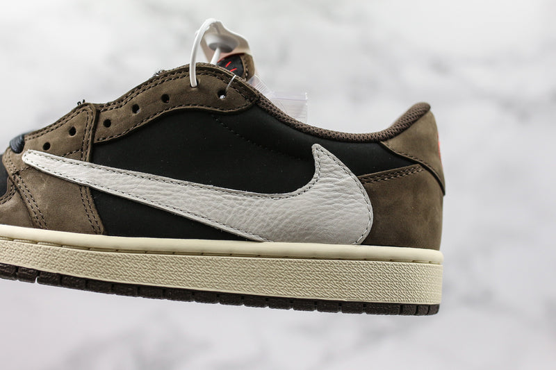 Jordan 1 Retro Low OG SP Travis Scott - Encomenda