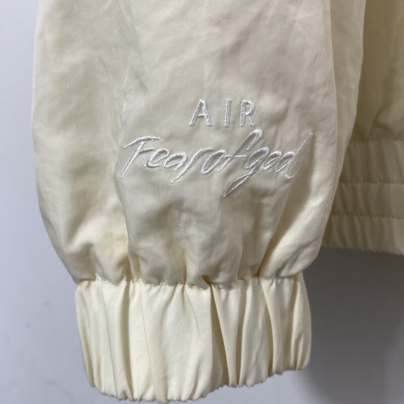 Jaqueta Nike x Fear of God - Encomenda