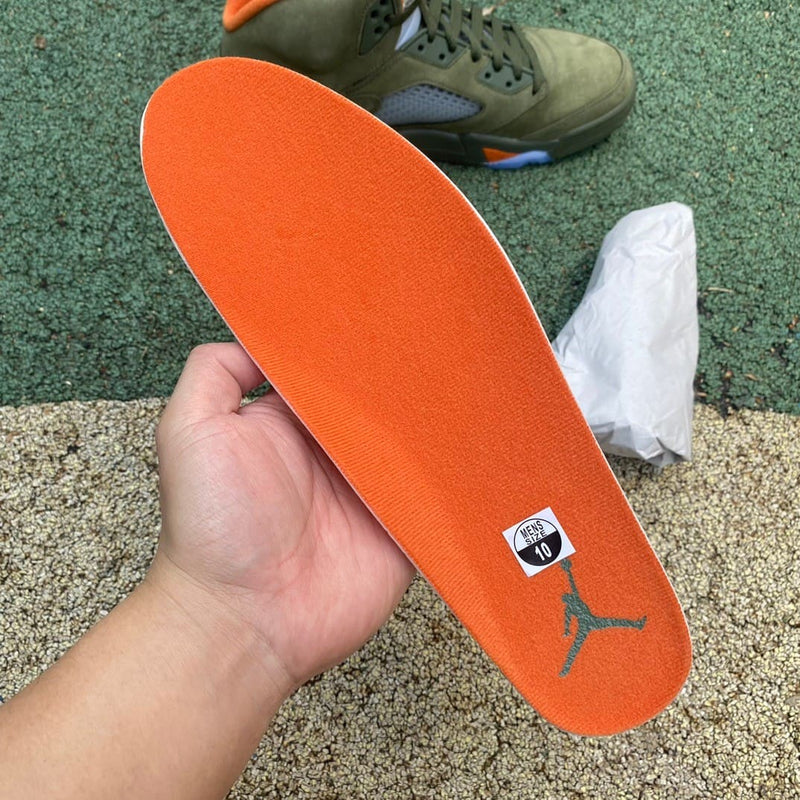 Air Jordan 5 Retro Olive (2024) - Encomenda