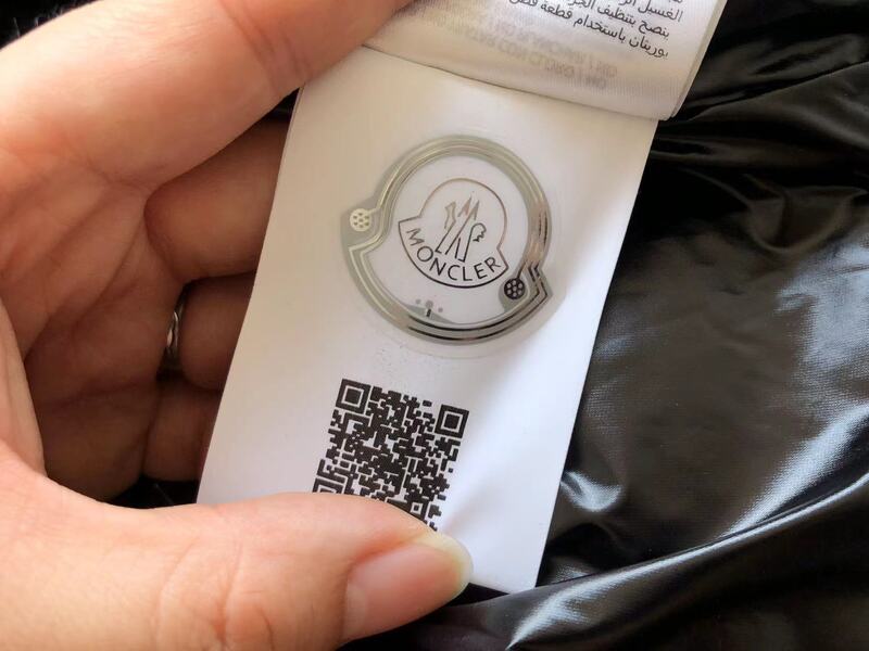 Jaqueta Moncler Montcla - Encomenda