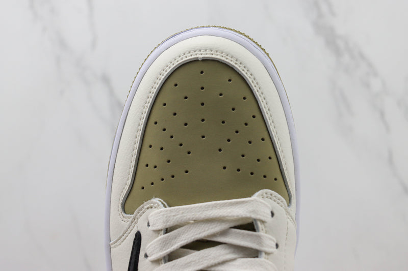 Jordan 1 Retro Low Golf Travis Scott Neutral Olive - Encomenda