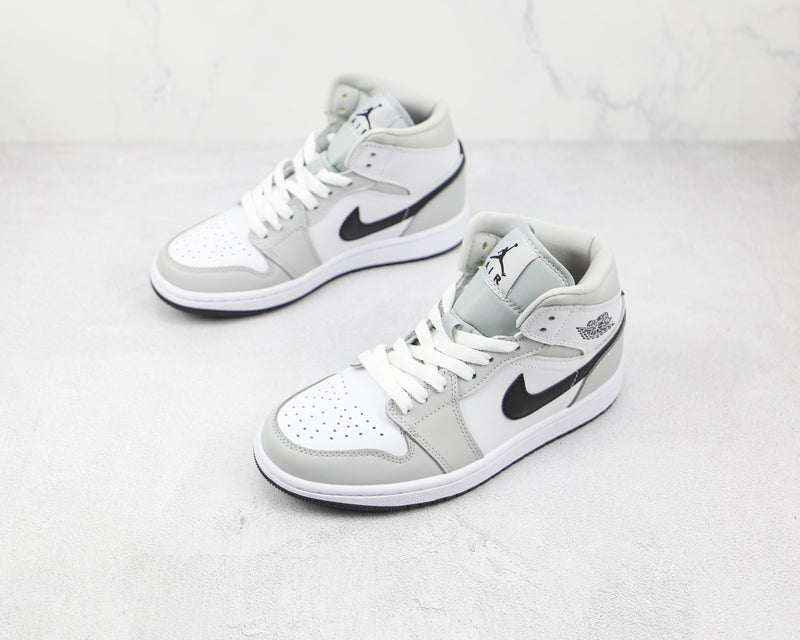 Jordan 1 Mid Light Smoke Grey - Encomenda