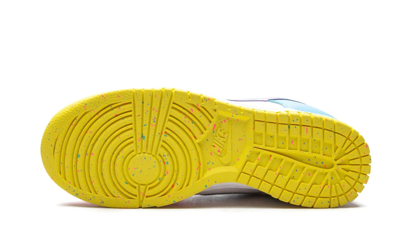 Tênis Nike Dunk Low Feminino "Easter" Colorido - Encomenda