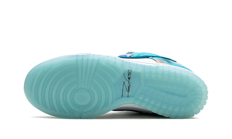 Tênis Nike Dunk Low SB x Futura "Bleached Aqua" Azul - Encomenda